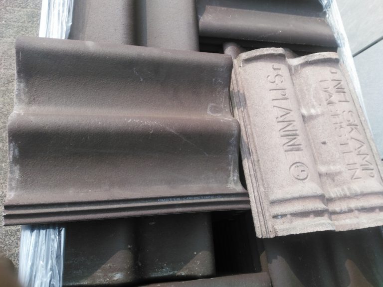 herfstkleur sneldek dakpannen, RBB, Teewen , Geldens , Nelskamp, Lafarge , Monier Venowa B.V.
